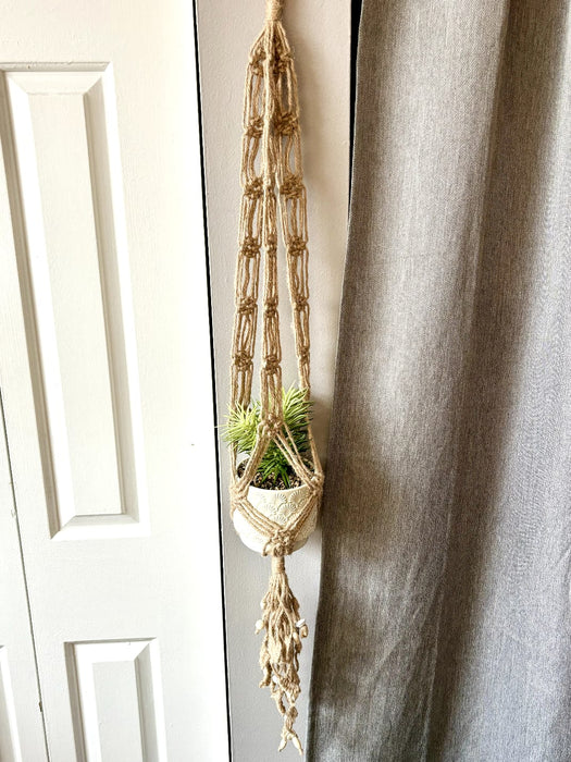 Jute Macrame – Square Knots