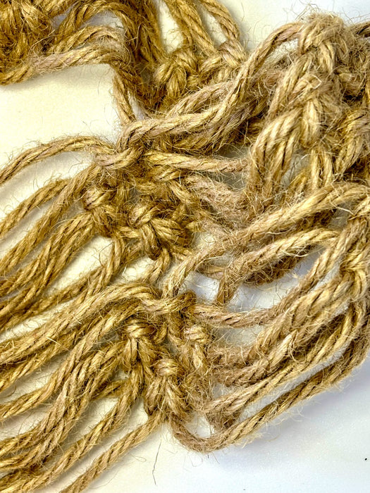 Jute Macrame – Square Knots