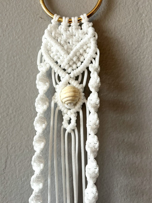 Mini Macrame - White with Cream beads