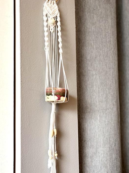 Mini Macrame - White with Cream beads