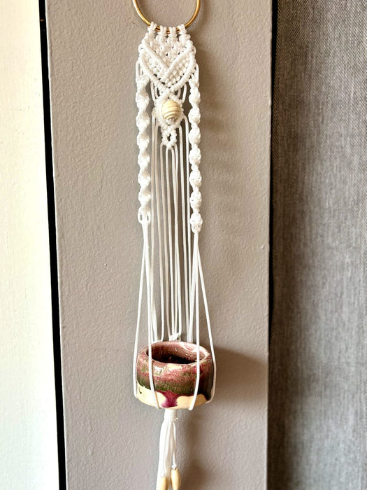 Mini Macrame - White with Cream beads